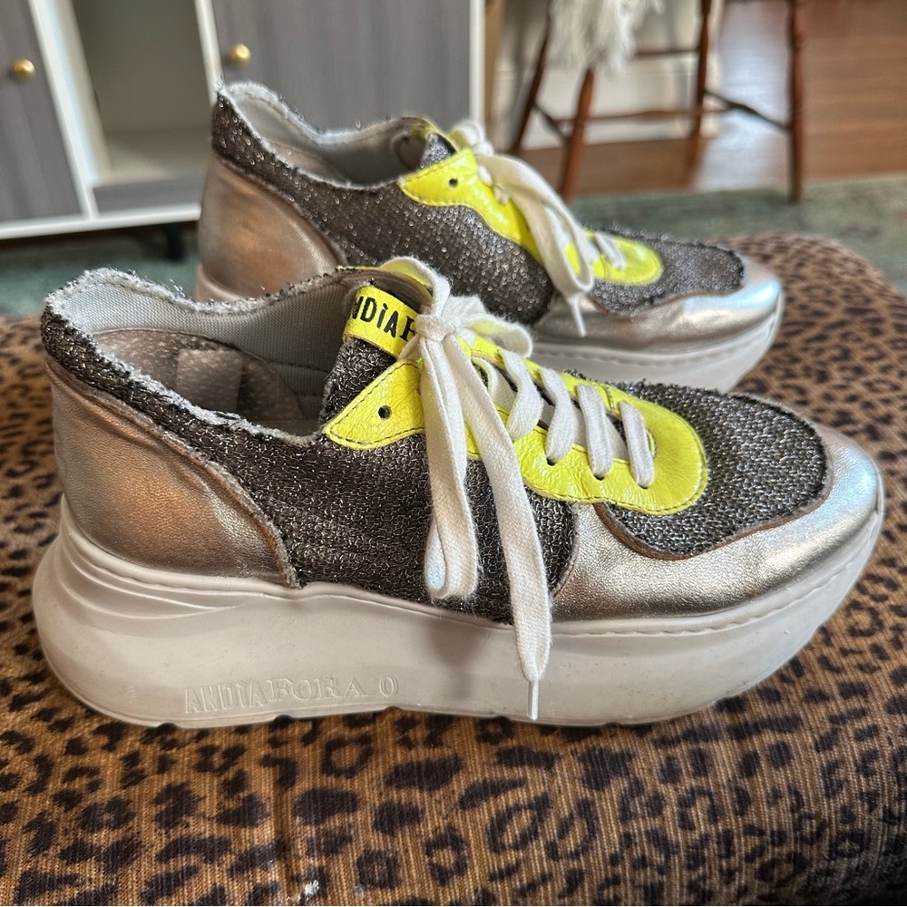 Andia Fora Chunky Platform Sneakers Sz 10